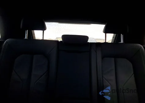 2021 Audi Q3 Premium S Line 45 z USA, uszkodzony, nr VIN WA1DECF31M1054035